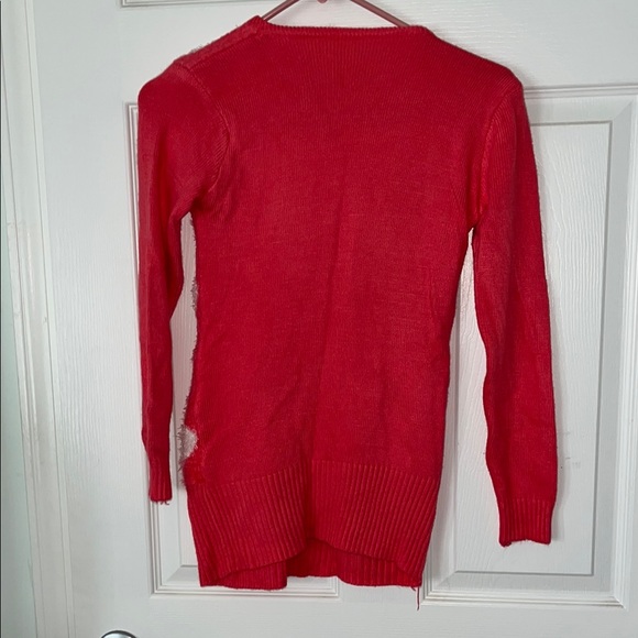 Red Heart Pattern Sweater - Picture 2 of 2